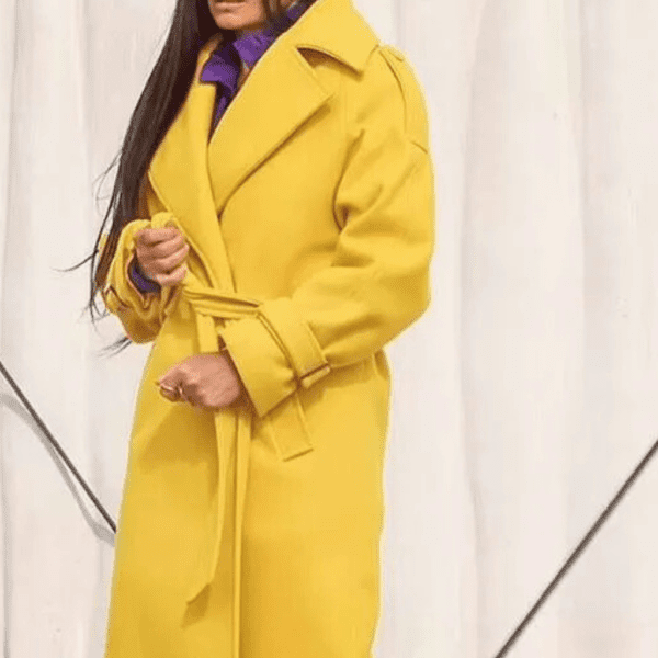 Demi Moore the Substance 2024 Yellow Coat